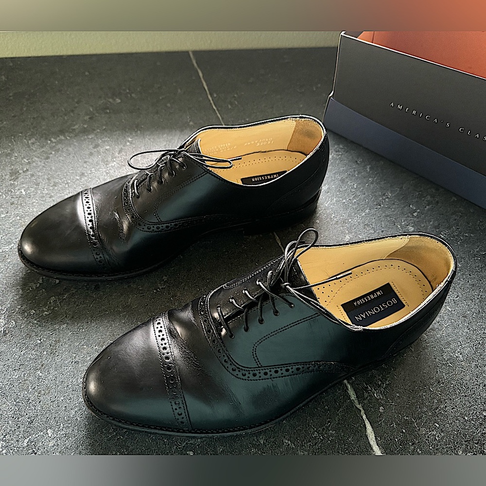 Bostonian - Black Jefferson Devonshire dress shoes - Size 10.5